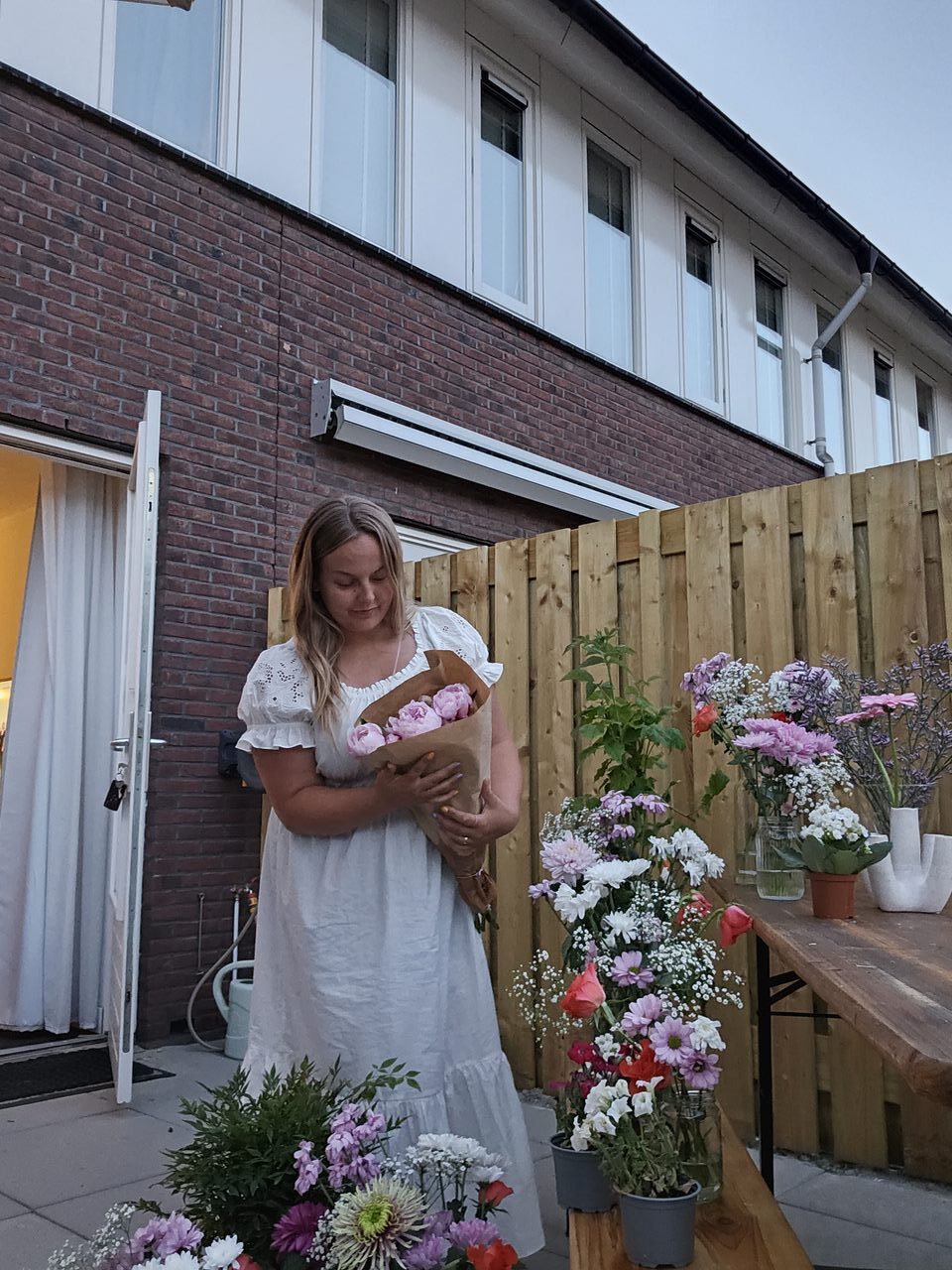 Kirsten met bloemenbar